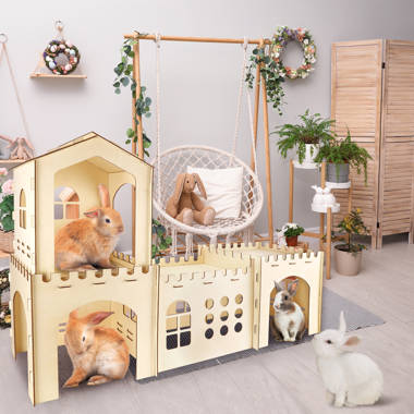 Castle sale rabbit hutch